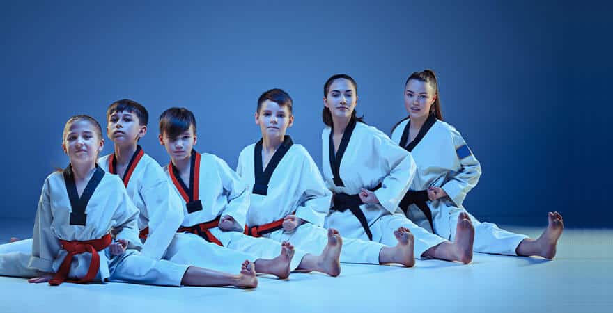 Martial Arts Lessons for Kids in Pickering ON - Kids Group Splits